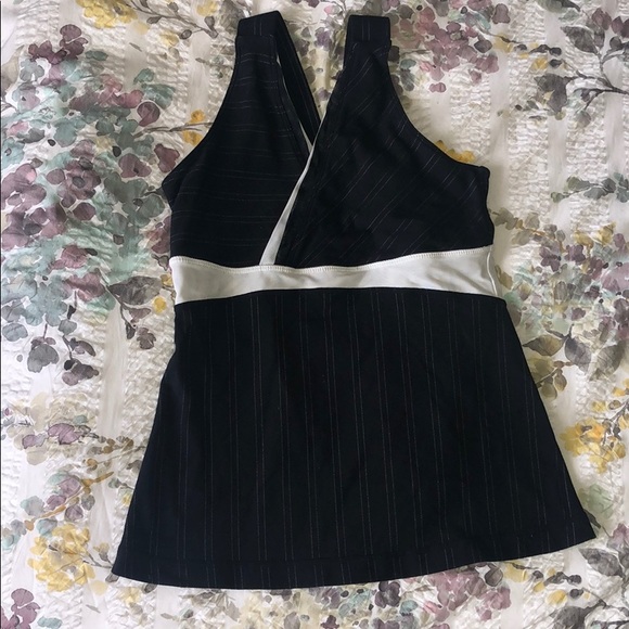 Lululemon black & white pinstripe tank - Picture 1 of 2
